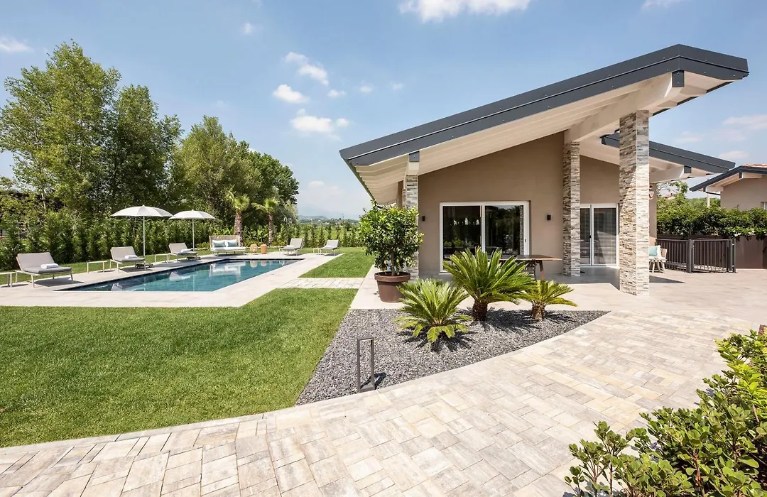 Quellenhof Luxury Resort Lazise-1
